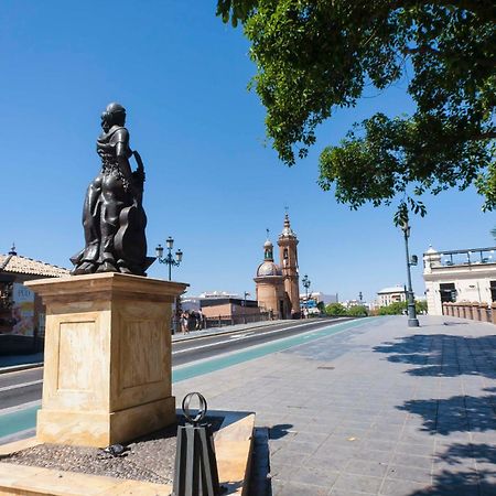 Rt41 Triana Deluxe Apartman Sevilla Kültér fotó