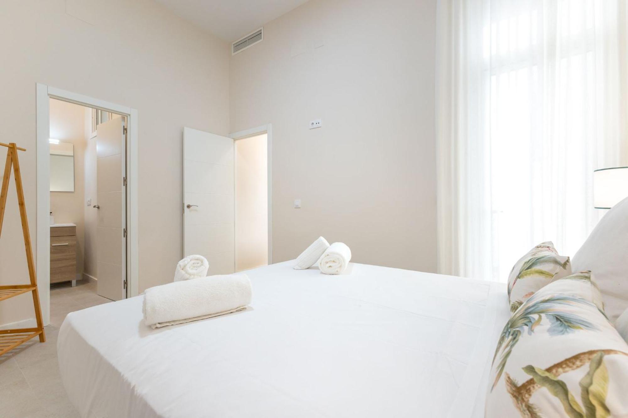 Rt41 Triana Deluxe Apartman Sevilla Szoba fotó