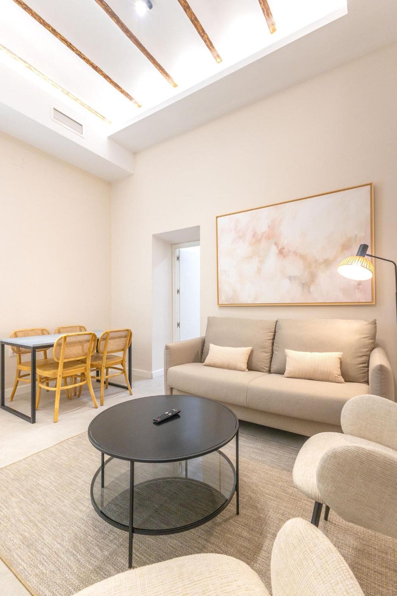 Rt41 Triana Deluxe Apartman Sevilla Szoba fotó