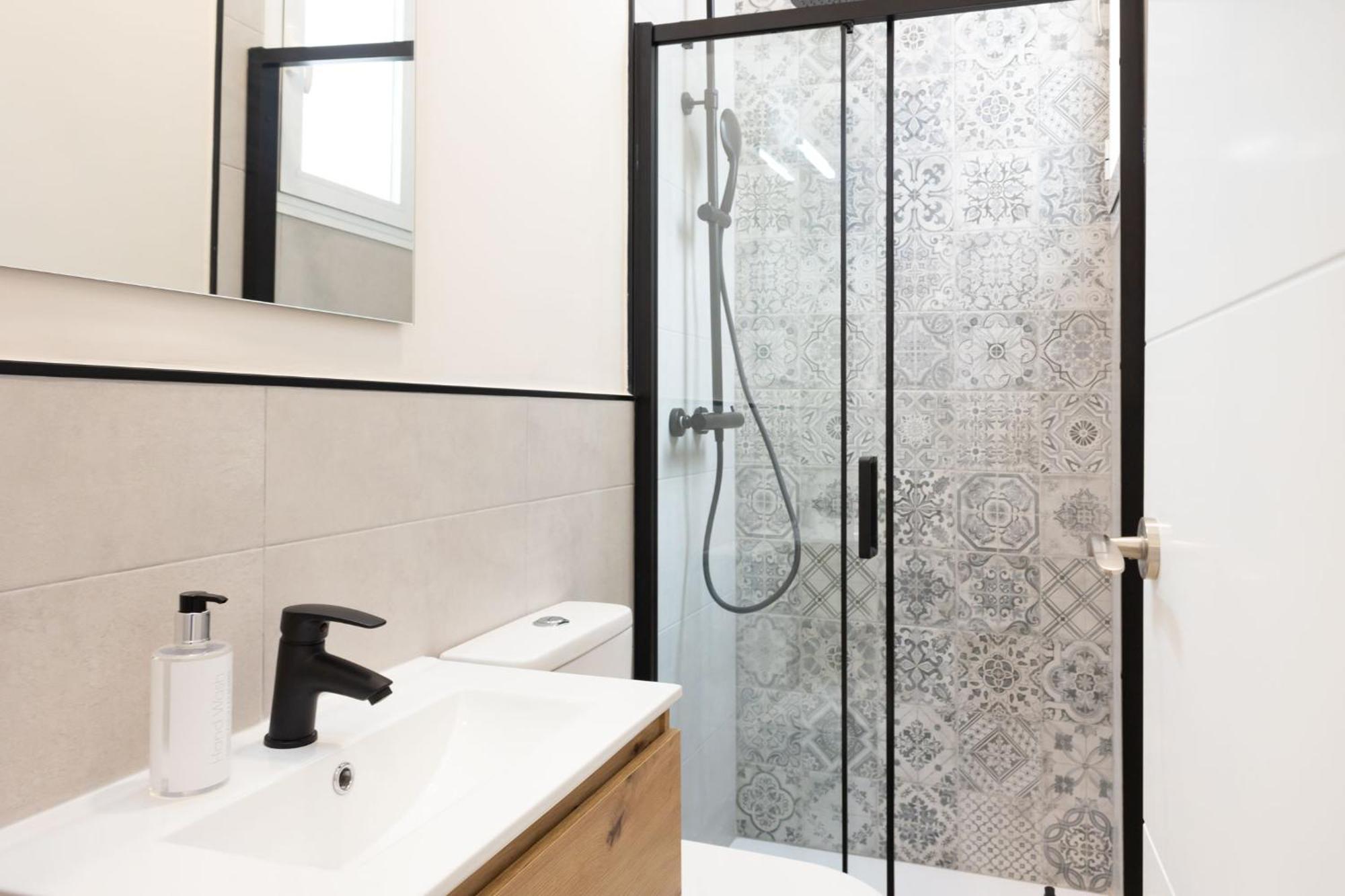 Rt41 Triana Deluxe Apartman Sevilla Szoba fotó