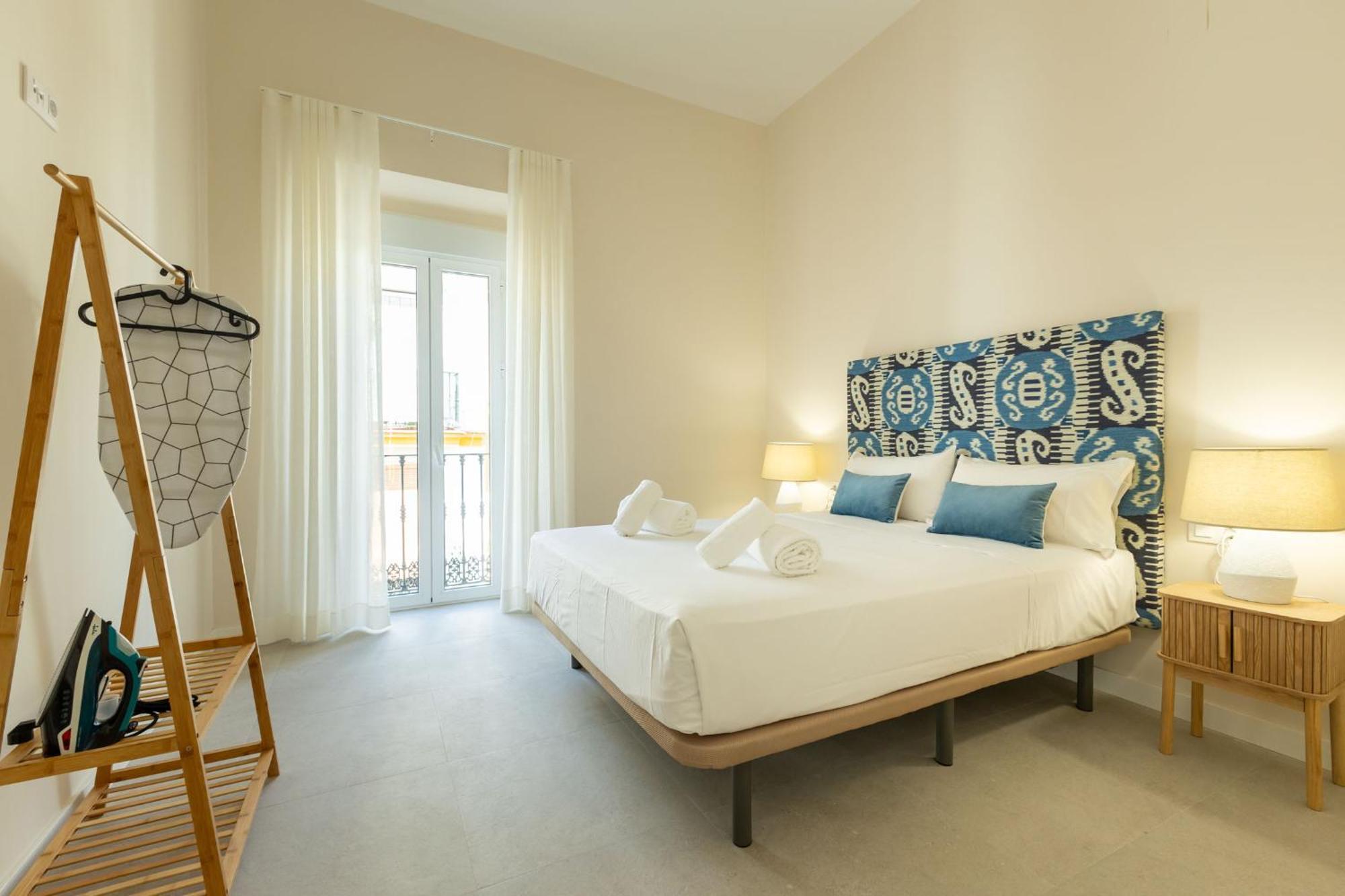 Rt41 Triana Deluxe Apartman Sevilla Szoba fotó