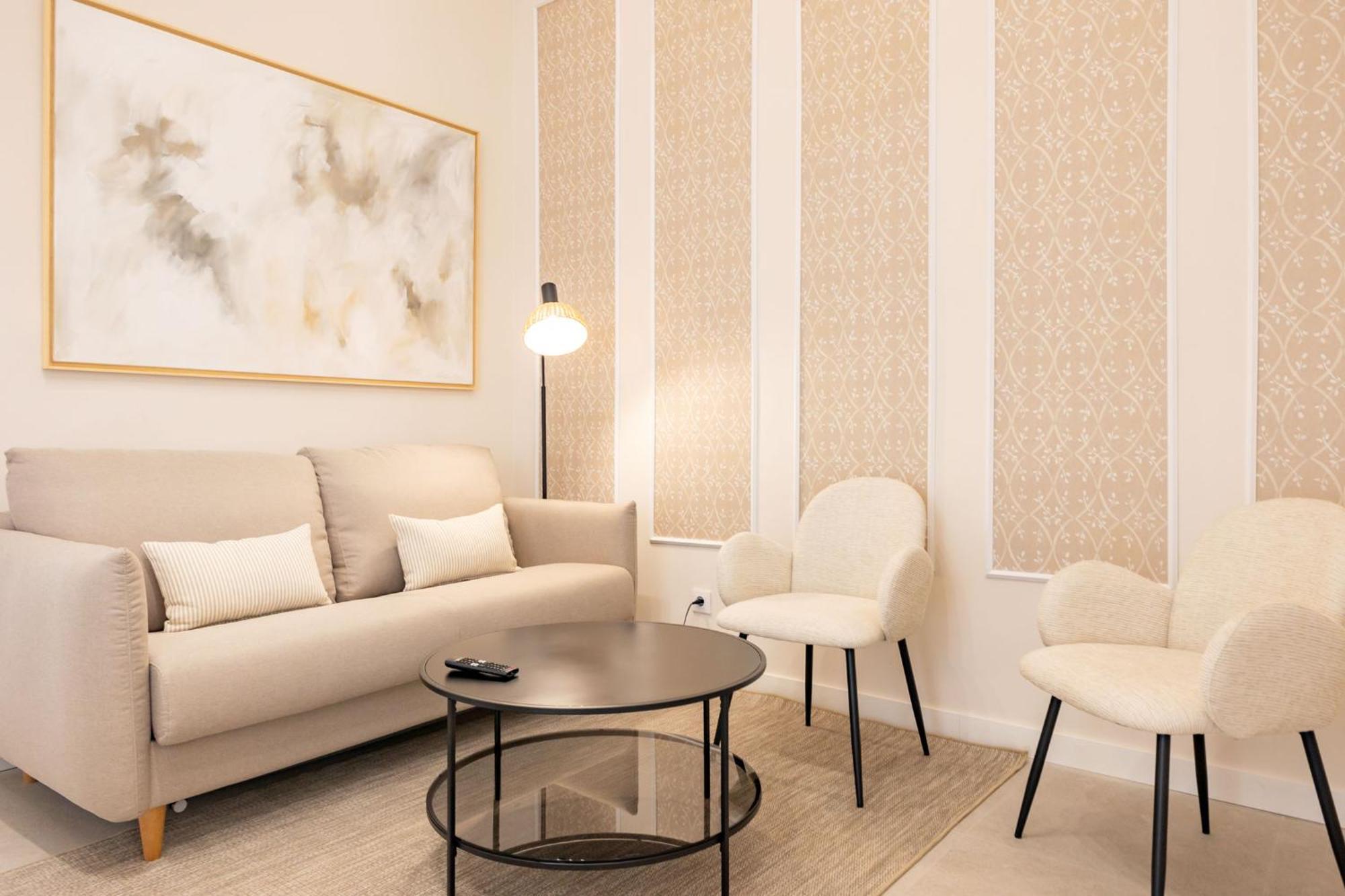 Rt41 Triana Deluxe Apartman Sevilla Kültér fotó