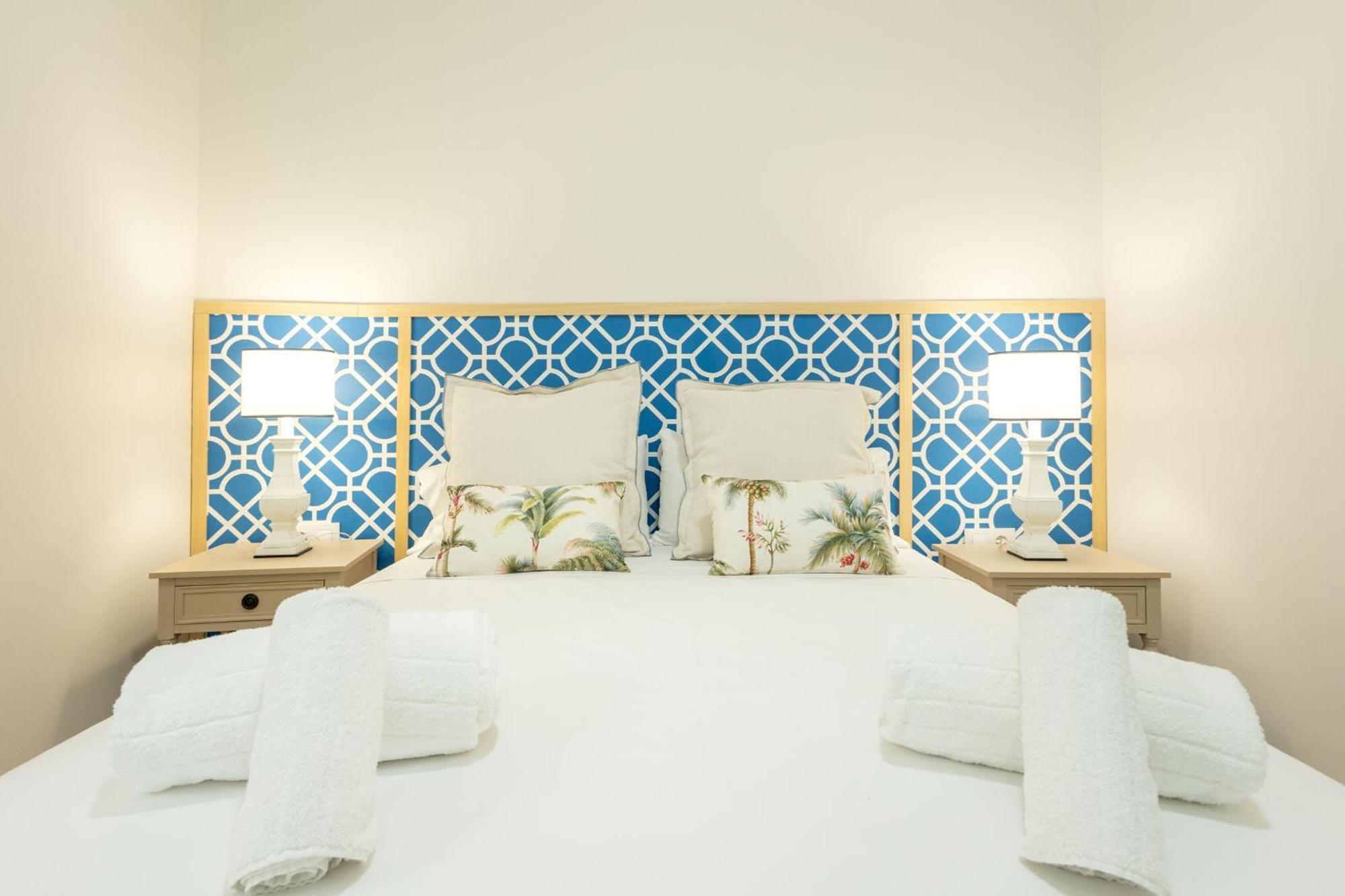 Rt41 Triana Deluxe Apartman Sevilla Kültér fotó